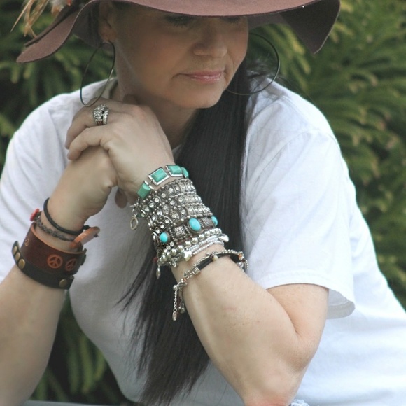 Meet your Posher, Betty - Picture 12 of 13